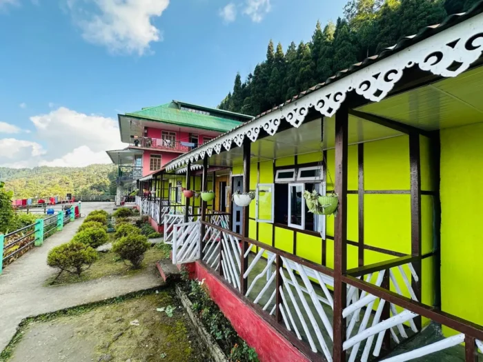 Homestay in Sillery Gaon with Peaceful Mountain Views