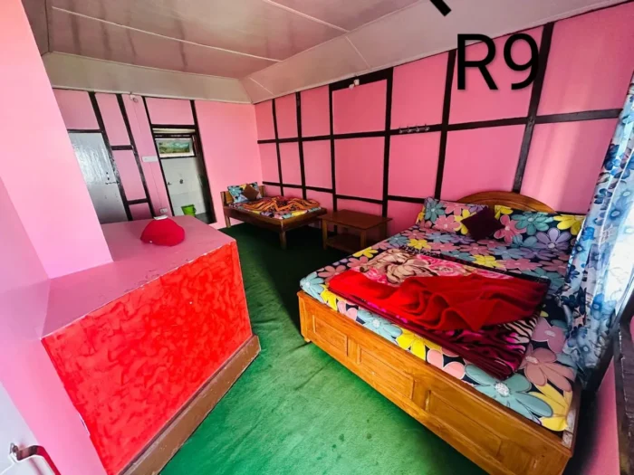 Homestay in Sillery Gaon with Peaceful Mountain Views