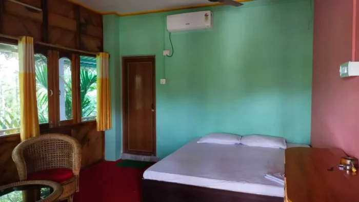 Jaldapara Forest Homestay Near Sisamara Range