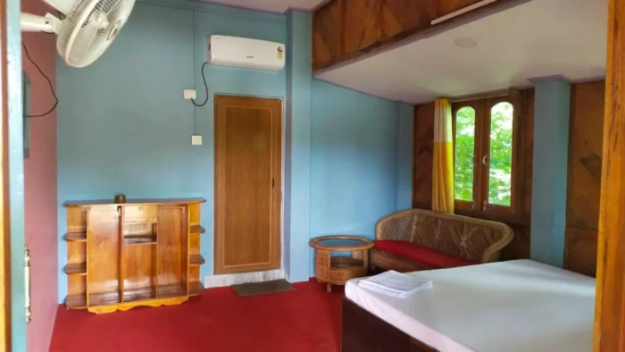 Jaldapara Forest Homestay Near Sisamara Range