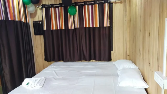 Jaldapara Forest Homestay Near Sisamara Range
