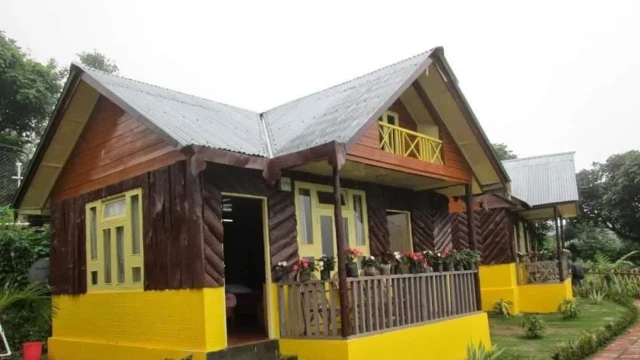 Chayatal Resort Stay in West Sikkim Cozy Rooms & Himalayan Views