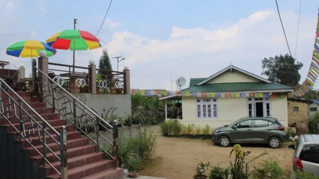 Homestay in Rishihut