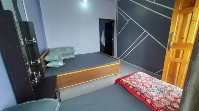 Homestay in Rongaroon