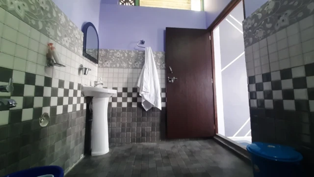 Homestay in Rongaroon