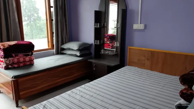 Homestay in Rongaroon