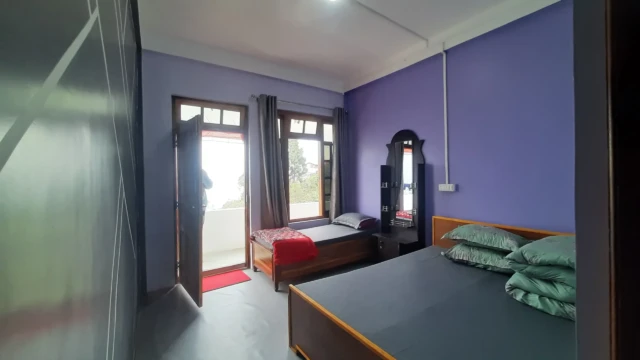 Homestay in Rongaroon