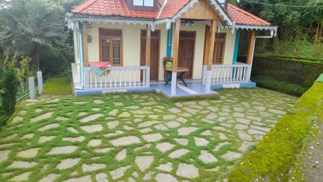 Homestay in Tinchuley Hills, Darjeeling